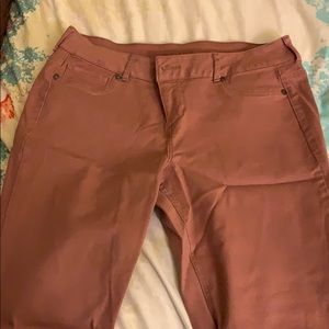 Maurice’s skinny jeans/ jeggings mauve